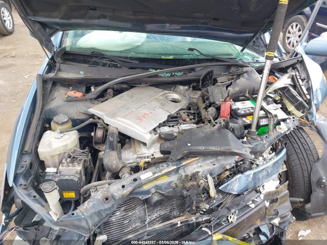 Toyota Camry Xle V6