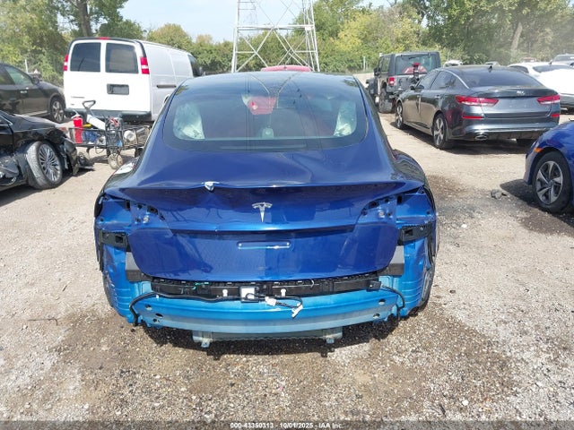 Tesla Model 3 Rear-wheel Drive