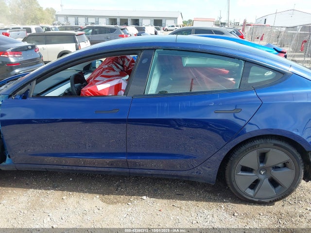 Tesla Model 3 Rear-wheel Drive