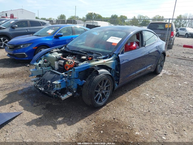 Tesla Model 3 Rear-wheel Drive