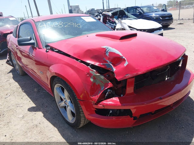 Salvage Ford Mustang Image