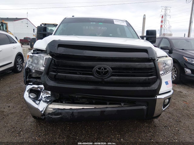 Toyota Tundra Sr5 5.7l V8