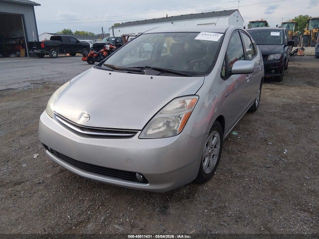 Toyota Prius Base (cvt-e)