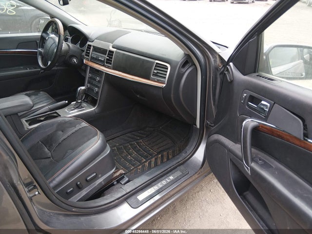 Lincoln MKZ