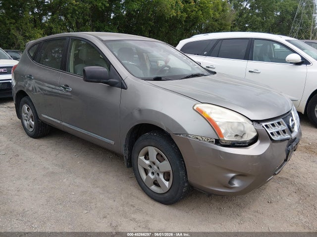 Salvage Nissan Rogue Image