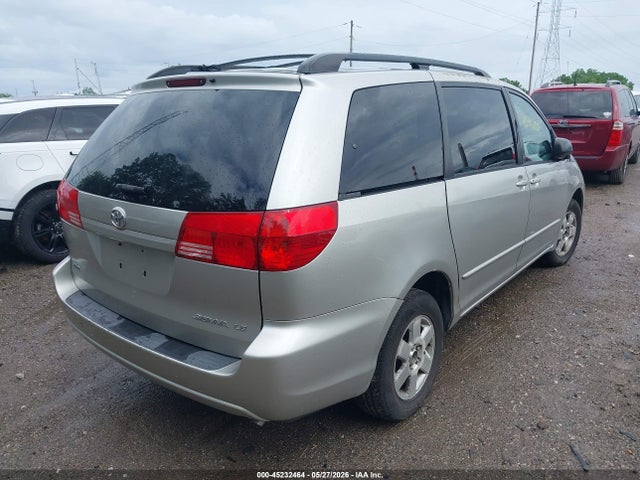 Toyota Sienna Le