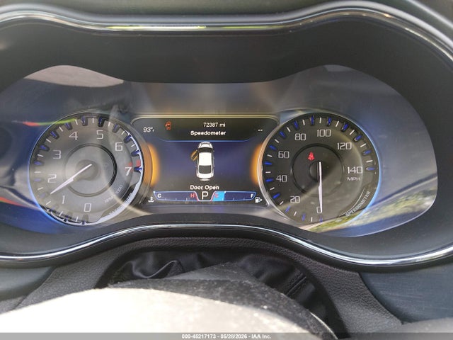 Chrysler 200 S