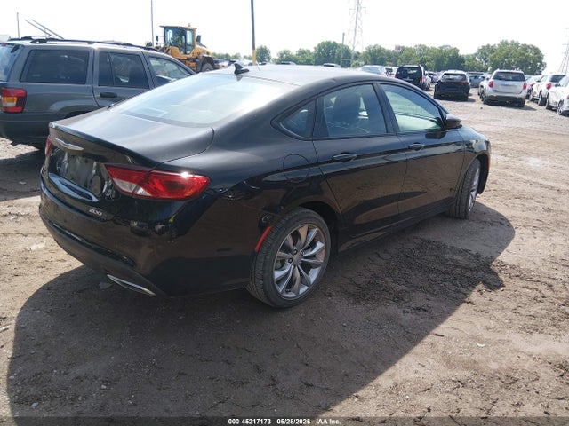Chrysler 200 S