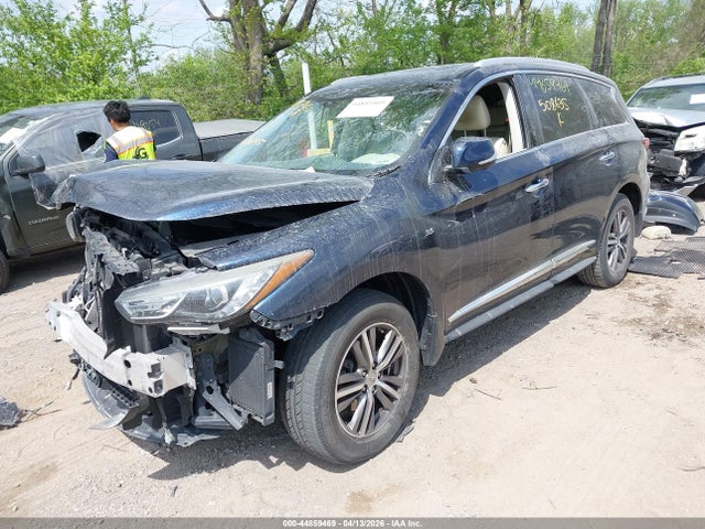 INFINITI Qx