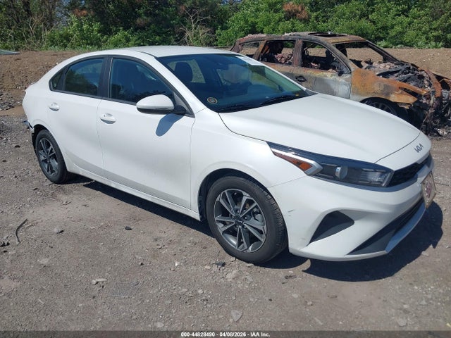 Salvage Kia Forte Image