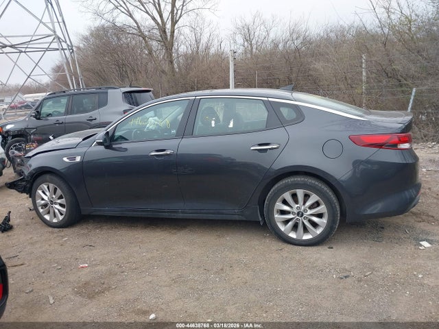 Kia Optima S