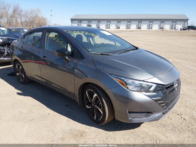 Salvage Nissan Versa Image