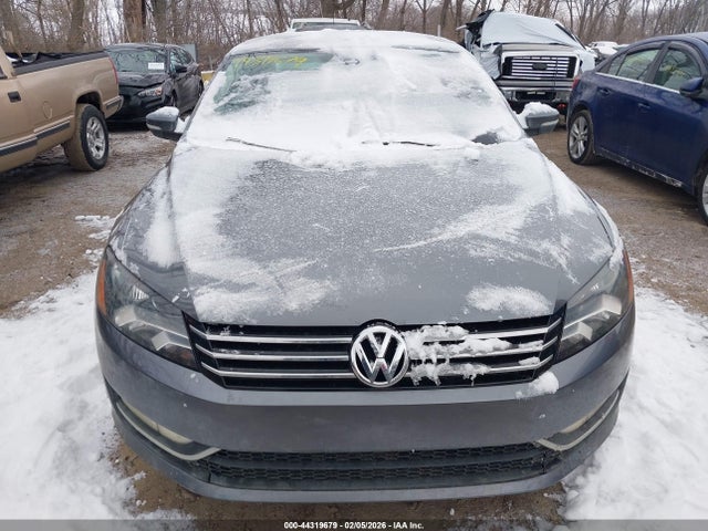 Volkswagen Passat 1.8t Limited Edition