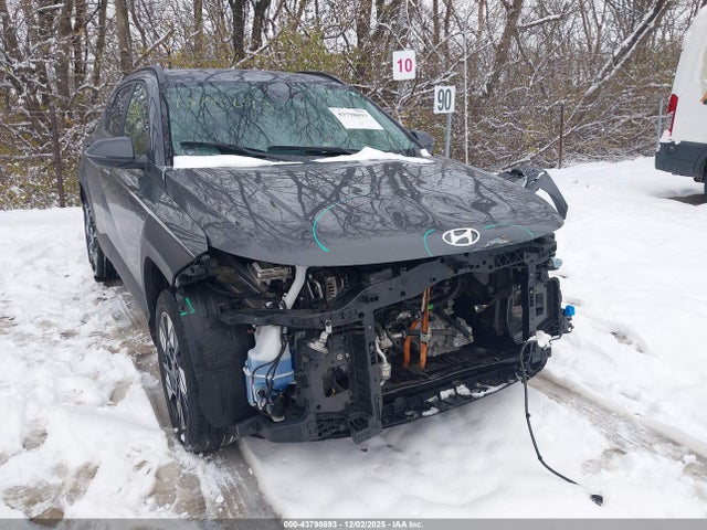 Salvage Hyundai KONA Image