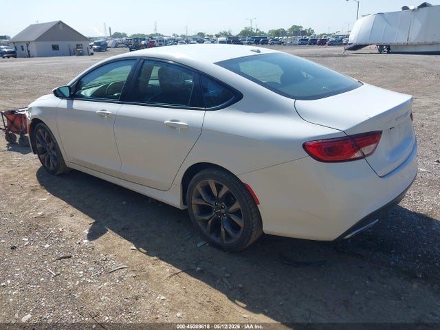 Chrysler 200 S