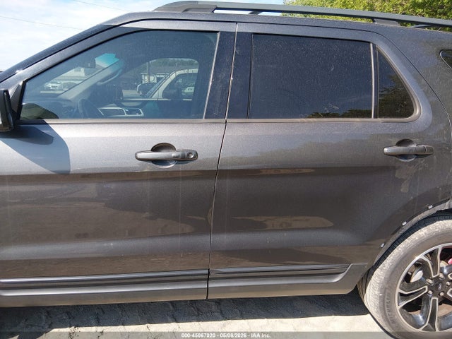 Ford Explorer Sport