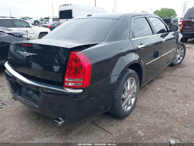 Chrysler 300c Awd