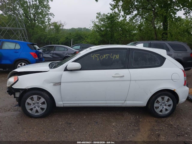 Hyundai ACCENT Gs
