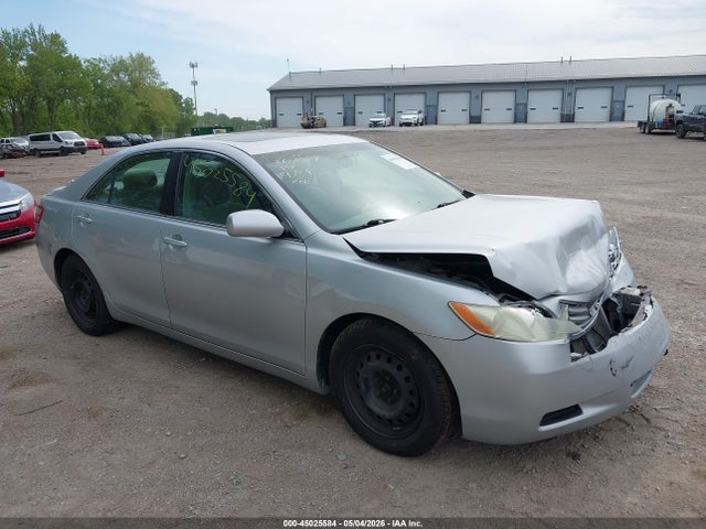Salvage Toyota Camry Image