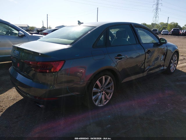 Audi A4 2.0t Ultra Premium