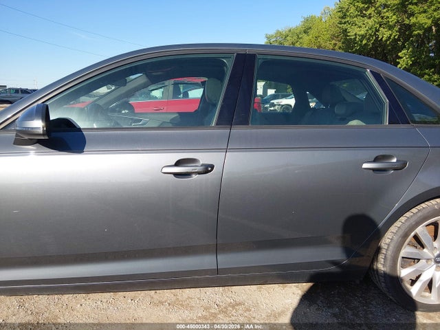 Audi A4 2.0t Ultra Premium