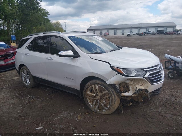 Salvage Chevrolet Equinox Image