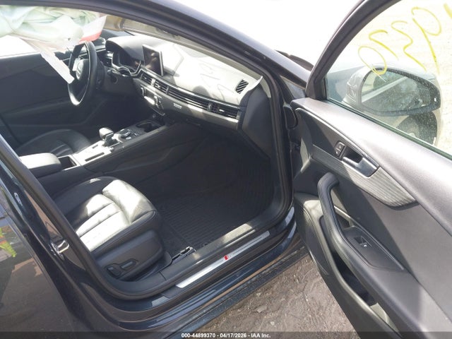 Audi A4 45 Premium