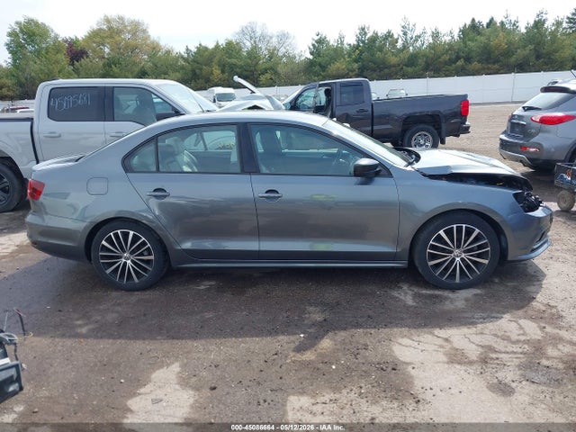 Volkswagen Jetta 1.8t Sport