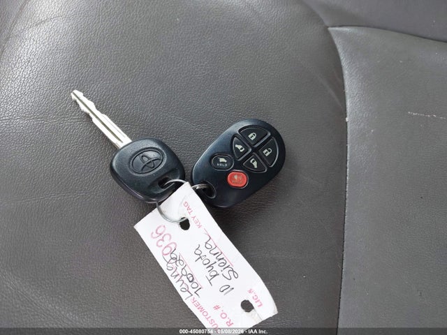 Toyota Sienna Xle