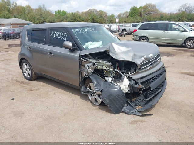 Salvage Kia Soul Image