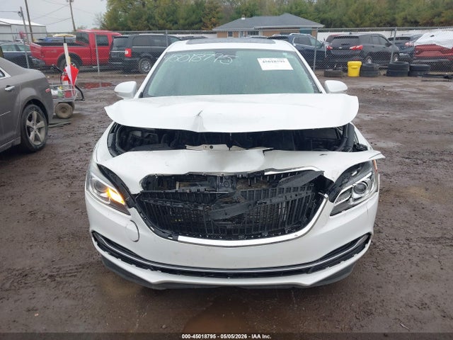 Buick LaCrosse Premium