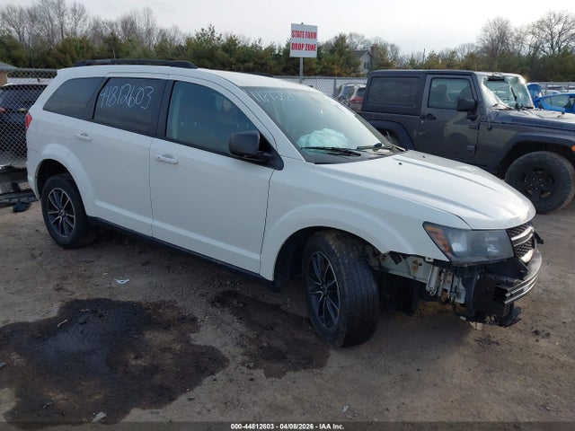 Salvage Dodge Journey Image