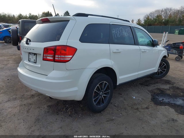 Dodge Journey Se