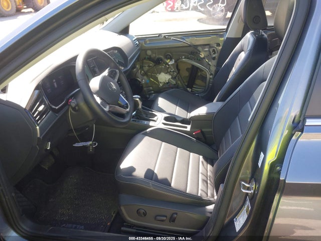 Volkswagen Jetta 1.5t Se