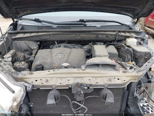 Toyota Highlander Le