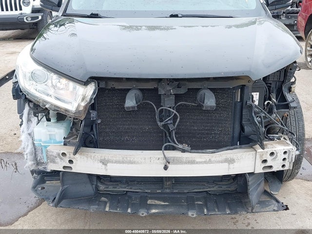 Toyota Highlander Le