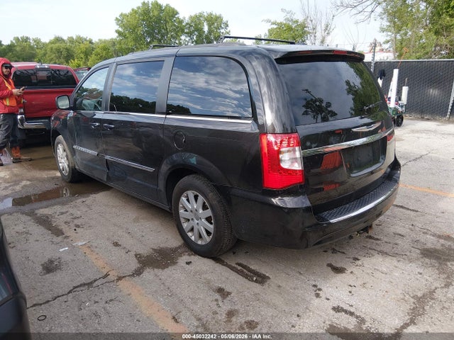 Chrysler Town & Country Touring