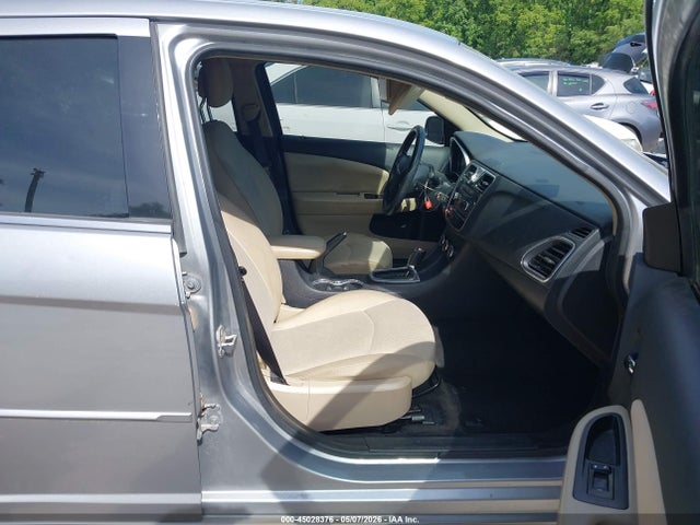 Chrysler 200 Lx