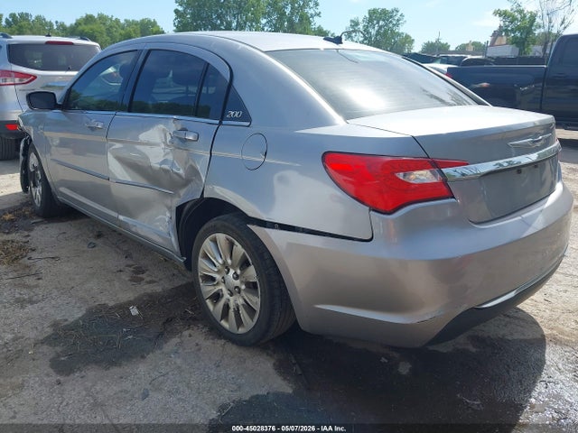 Chrysler 200 Lx