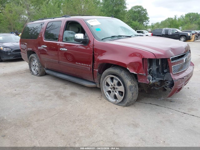 Salvage Chevrolet Suburban 1500 Image