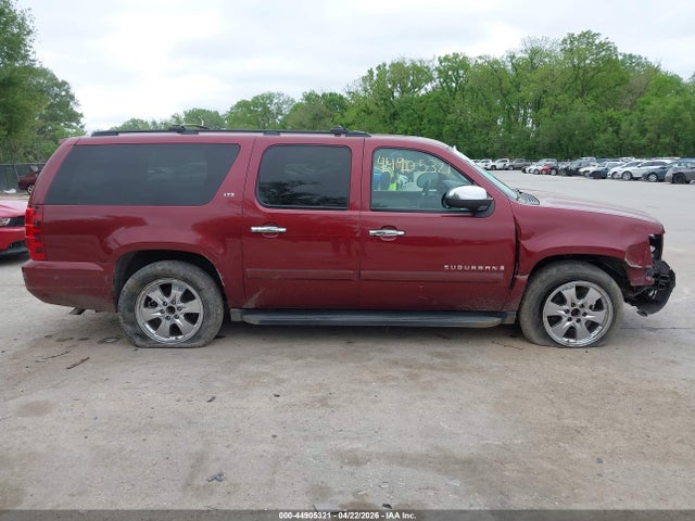 Chevrolet Suburban 1500 Ltz