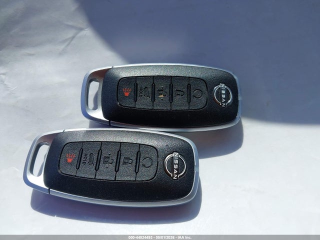 Nissan Rogue Sv Intelligent Awd