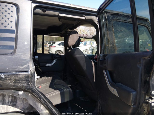 Jeep Wrangler Sahara