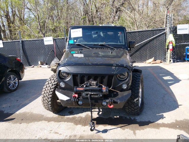 Jeep Wrangler Sahara
