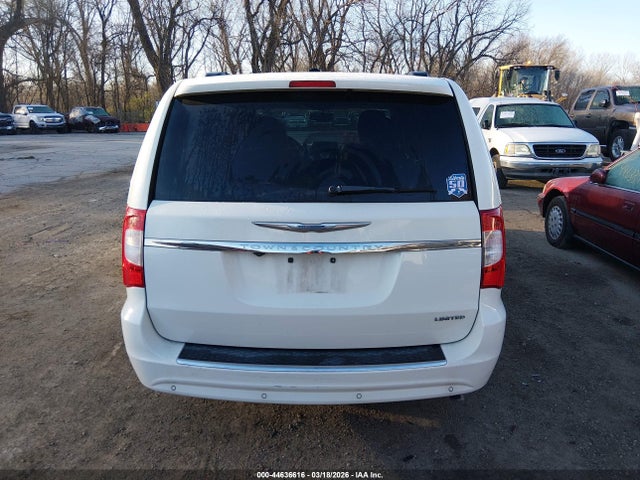 Chrysler Town & Country Limited