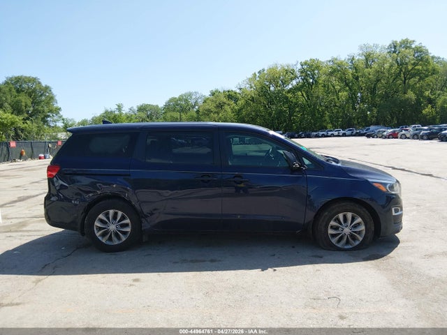 Kia Sedona Lx