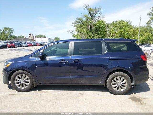 Kia Sedona Lx