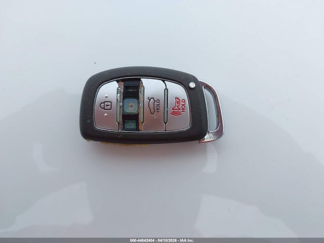 Hyundai ELANTRA Limited