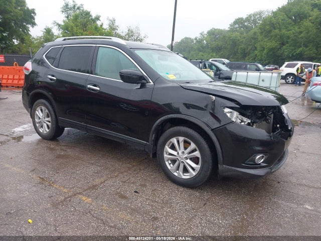 Salvage Nissan Rogue Image