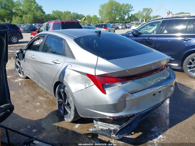 Hyundai ELANTRA Limited